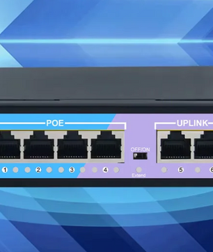 4 Poorts PoE Switch – 100Mbps Netwerk Switch met 250m Bereik, Plug en Play