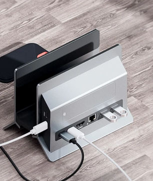 11-in-1 USB-C Docking Station met M.2 SSD Slot – 4K HDMI, Ethernet en Verticale Laptop Stand