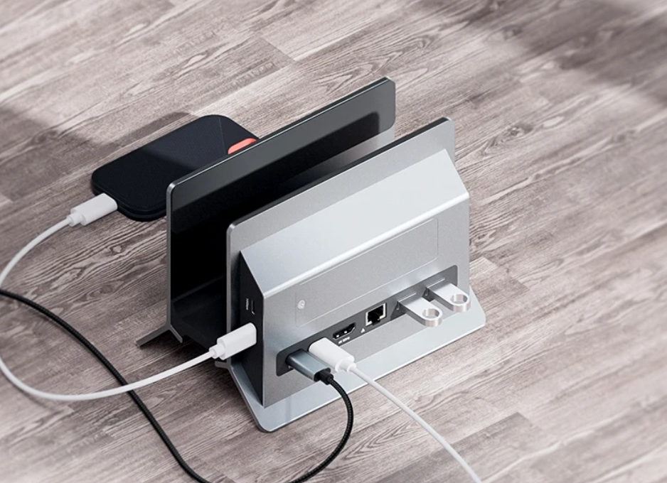 11-in-1 USB-C Docking Station met M.2 SSD Slot – 4K HDMI, Ethernet en Verticale Laptop Stand