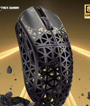 Ultra Lichtgewicht Gaming Muis – Carbon Fiber, 8K Draadloos en High-End Sensor