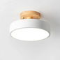 Aurora Plafondlamp – Scandinavische Stijl met Houten Plafond Plaat