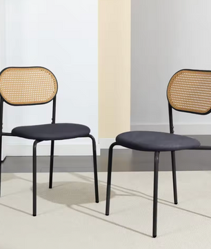 Set van 2 Rotan Eetkamerstoelen – Gestoffeerde Stoelen met Handgeweven Rugleuning en Verstelbare Metalen Poten – Zwart & Houtkleur – Geschikt voor Eetkamer, Kaptafel of Woonkamer