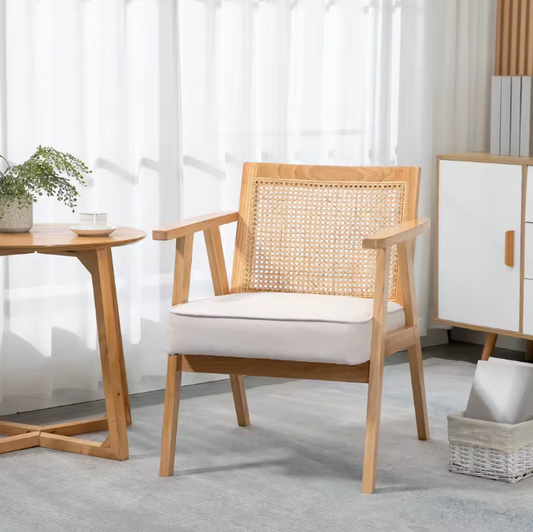 Beige Rotan Fauteuil – Natuurlijke Loungezetel met Linnen Bekleding & Houten Frame