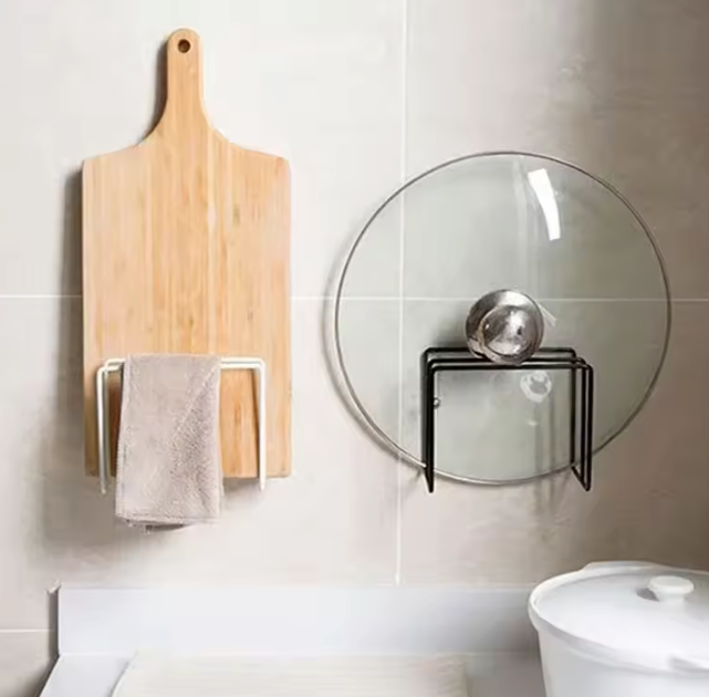 Pannendekselhouder & Snijplankrek – Compact en Ruimtebesparend