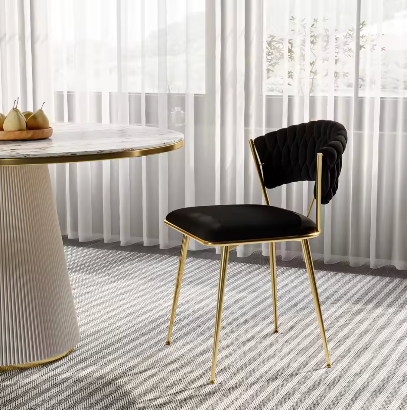 Set van 2 Fluwelen Eetkamerstoelen – Zwarte Gekruiste Rugleuning