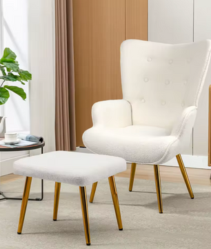 Fauteuil met Kruk – Witte Lamswollen Bekleding & Gouden Poten, Modern en Comfortabel