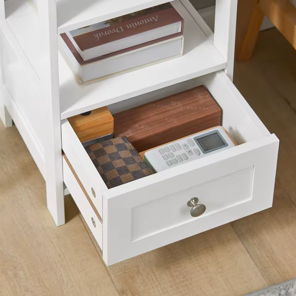 Witte Bijzettafel met Lade & Planken – 30x28x74cm