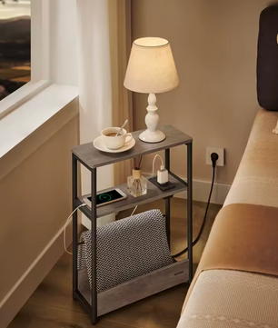 Bijzettafel met USB Laadstation – 3 Planken & Tijdschrifthouder
