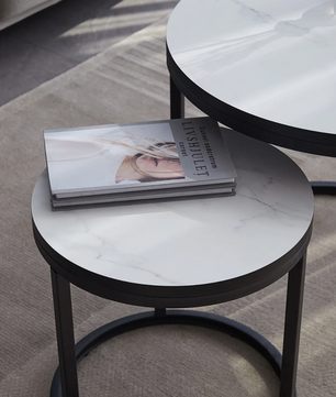 Set van 2 Scandinavische Salontafels – Ronde Tafels met Metaal & Hout, Stapelbaar en Modern