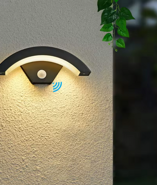 Buiten Wandlamp met Bewegingssensor – 24W Warm Wit Licht, IP65 Waterdicht