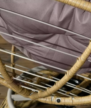 3-delige Rotan Balkonset – Roze Stoelen met Kussens & Glazen Tafel