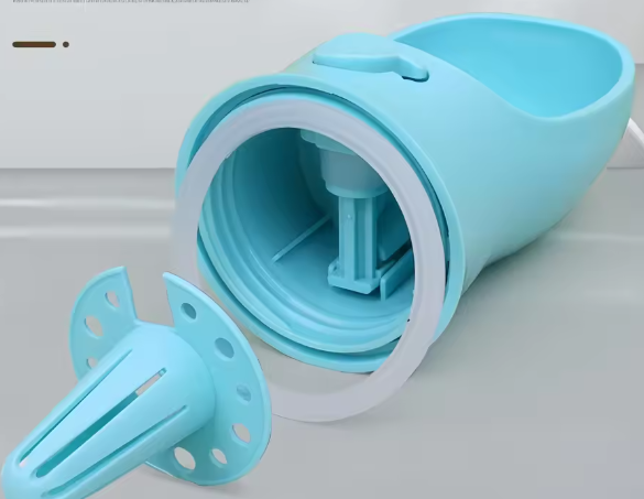 Draagbare Honden- en Kattenwaterfles met Voercontainer – Ideaal voor Buitenreizen