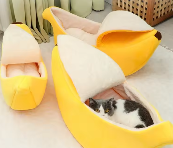 Banaanvormig kattenbed – Pluche & warm huisdiernest