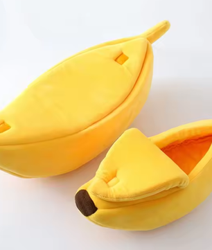 Banaanvormig kattenbed – Pluche & warm huisdiernest