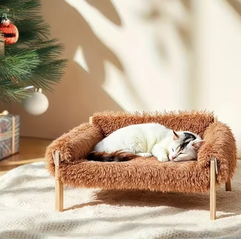 Houten kattenslaapbank – Verhoogd en wasbaar huisdierbed