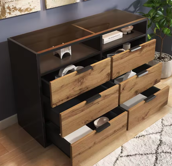 Modern amberkleurig glazen dressoir met metalen handgrepen, 6 lades en 2 open vakken – Elegante kast met eiken afwerking