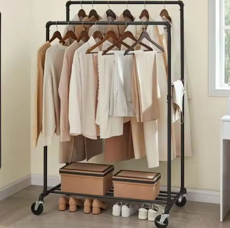 Industriële Jurkenstandaard op Wielen – Met Jurkstangen en Plank