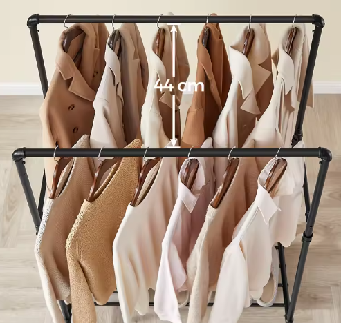 Industriële Jurkenstandaard op Wielen – Met Jurkstangen en Plank