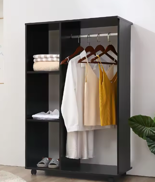 Industriële Kledingkast met Wielen, Ophangrail en 3 Open Planken – Zwart Hout en Aluminium Design (80×40×128 cm)