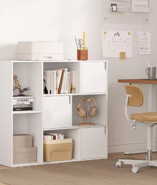 Boekenkast met 8 Vakken – Houten Opbergkast met Deur, Modern en Duurzaam Ontwerp