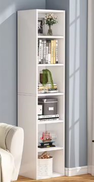 Smalle Boekenkast met 6 Planken – Moderne Witte Hoekkast met Open Kubusdesign en Ruimtebesparende Opbergmogelijkheden