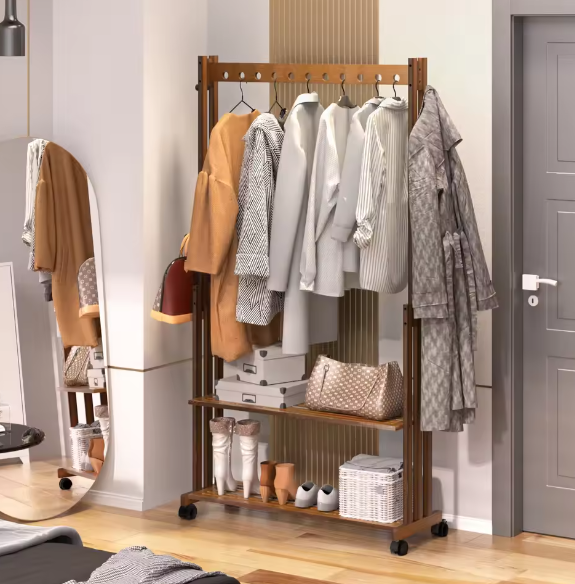 Vintage Bamboe Kledingstandaard met Planken en Wielen – Vrijstaand Rek voor Hal en Slaapkamer