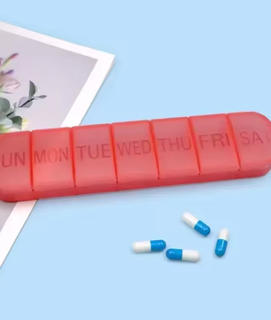 Wekelijkse Pillendoos met 7 Compartimenten – Compact en Draagbaar