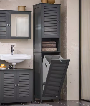 Hoge Badkamerkast met Uitneembare Waszak en Deurvakken – Slim Opbergen