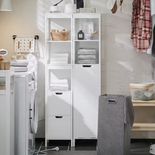 Hoge Smalle Badkamerkast met Uitklapbare Waszak en Planken