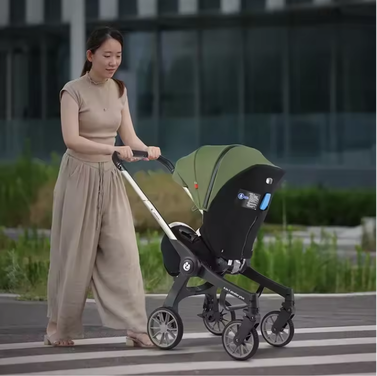 4-in-1 Kinderwagen Reissysteem – Twee-weg Zitting, Opvouwbaar en Lichtgewicht