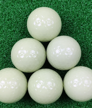 Set van 10 Glow Golfballen – Lichtabsorberend en Fluorescerend voor Nachtgolf