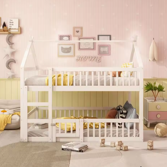 Stapelbed 140x200 cm met trap en deur, huisbedframe