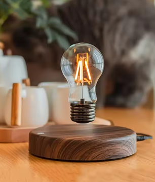 Zwevende Maan Magnetisch LED-Nachtlampje met Houten Voet