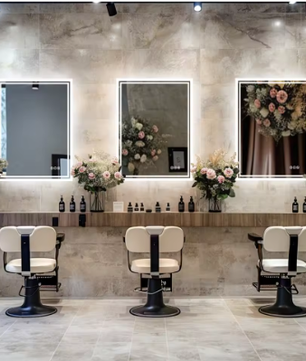 LED Badkamerspiegel met Achtergrondverlichting – Dimbaar, Anti-Condens, Frameloos en Touchbediening