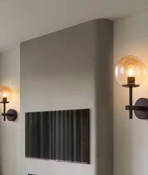 Nordic Moderne LED Wandlamp met Glazen Bol – Scandinavisch Design