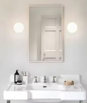Moderne wandlamp met glazen bol – Decoratieve binnenverlichting voor badkamer, spiegel, woonkamer en slaapkamer