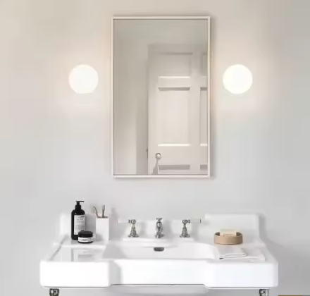 Moderne wandlamp met glazen bol – Decoratieve binnenverlichting voor badkamer, spiegel, woonkamer en slaapkamer