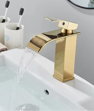 Geborsteld Gouden Wastafelkraan – Elegante Waterval Badkamerkraan met Enkele Hendel