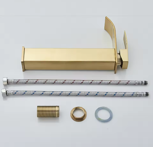 Geborsteld Gouden Wastafelkraan – Elegante Waterval Badkamerkraan met Enkele Hendel