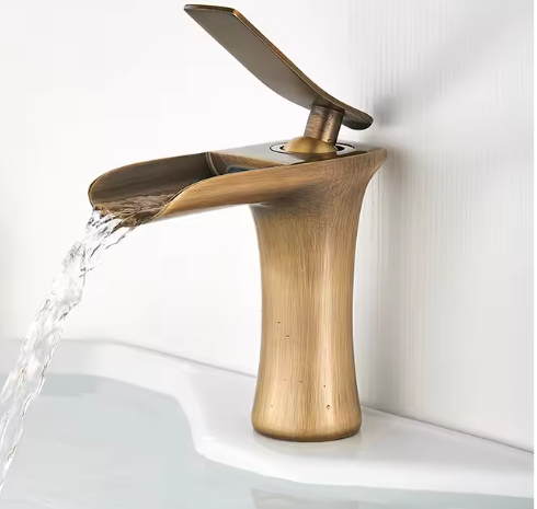 Waterval Wastafelkraan Enkele Hendel Badkamerkraan Messing Zilver