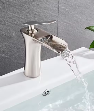 Waterval Wastafelkraan Enkele Hendel Badkamerkraan Messing Zilver