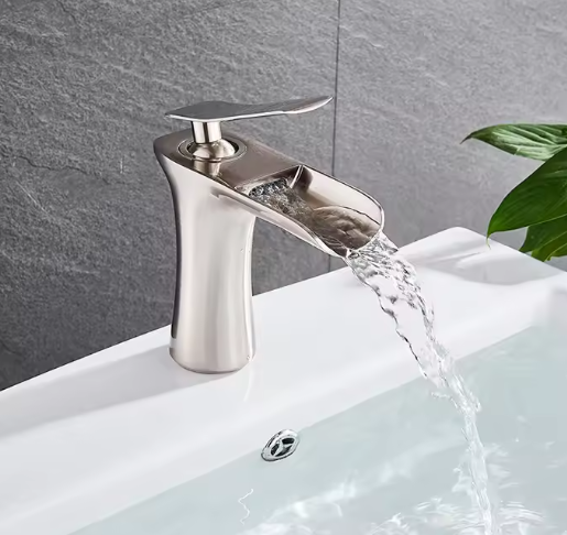 Waterval Wastafelkraan Enkele Hendel Badkamerkraan Messing Zilver