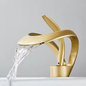 Waterval Wastafelkraan Messing – Mengkraan Warm en Koud Water, Modern Design