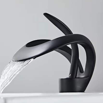 Waterval Wastafelkraan Messing – Mengkraan Warm en Koud Water, Modern Design