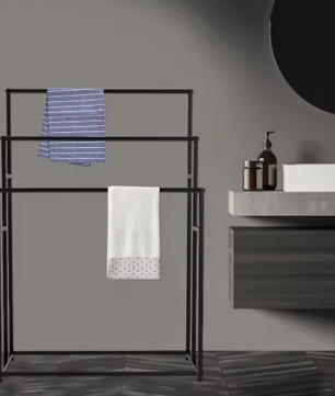 Vrijstaand Handdoekenrek met 3 Niveaus – Verstelbare Hoogte, Staal en IJzer, Modern Design