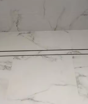 RVS Lineaire Doucheafvoer Met Middenuitlaat – Zwaar Uitgevoerd Badkamerrooster