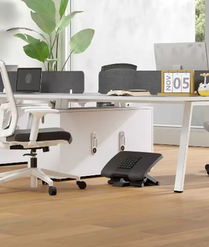 Verstelbare Ergonomische Voetenbank met Massagefunctie – Antislip Voetensteun voor Onder Bureau en Kantoor