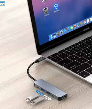 USB-C Hub met 4K HDMI, USB 3.0/2.0 en PD Opladen – Multifunctioneel Type-C Dock