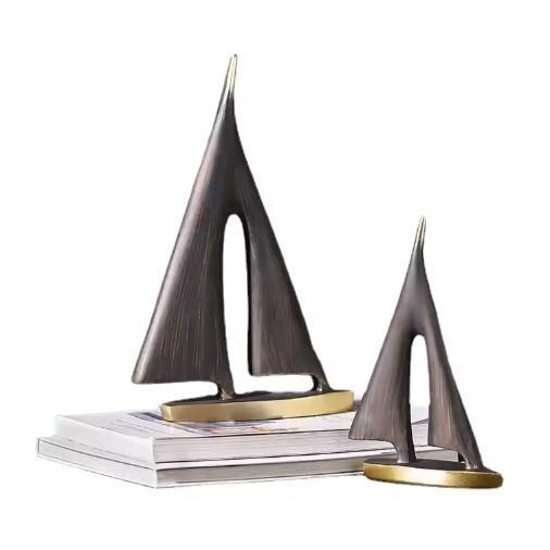 Gladde Zeilboot Ornament van Hars – Maritieme Woondecoratie voor Woonkamer en Bureau