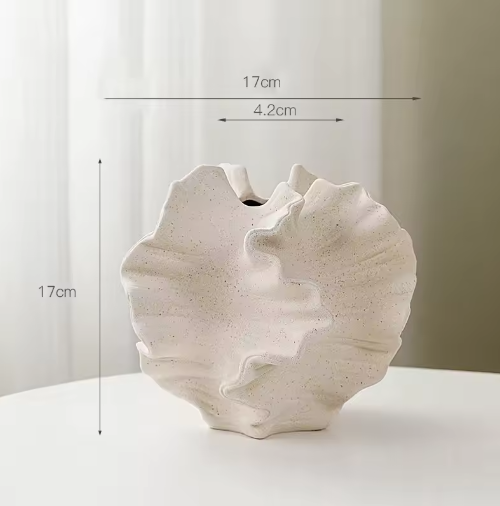 Minimalistische Keramische Koraal Vaas – Scandinavische Decoratieve Bloemenvaas voor Woonkamer, Kantoor en Tafel